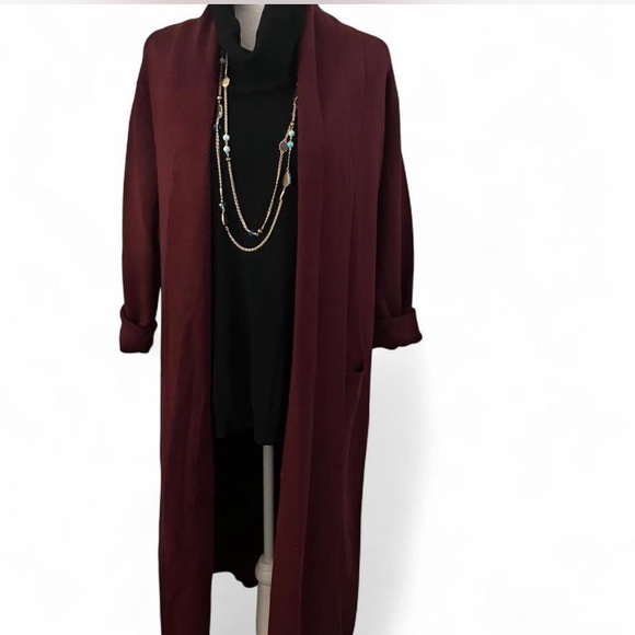 Max Sport Merlo knit duster. Two pockets. Perfect for fall elevate any outfit! - Picture 1 of 11
